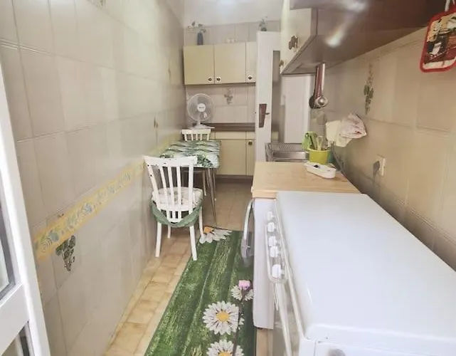 Alegaia House Апартаменты